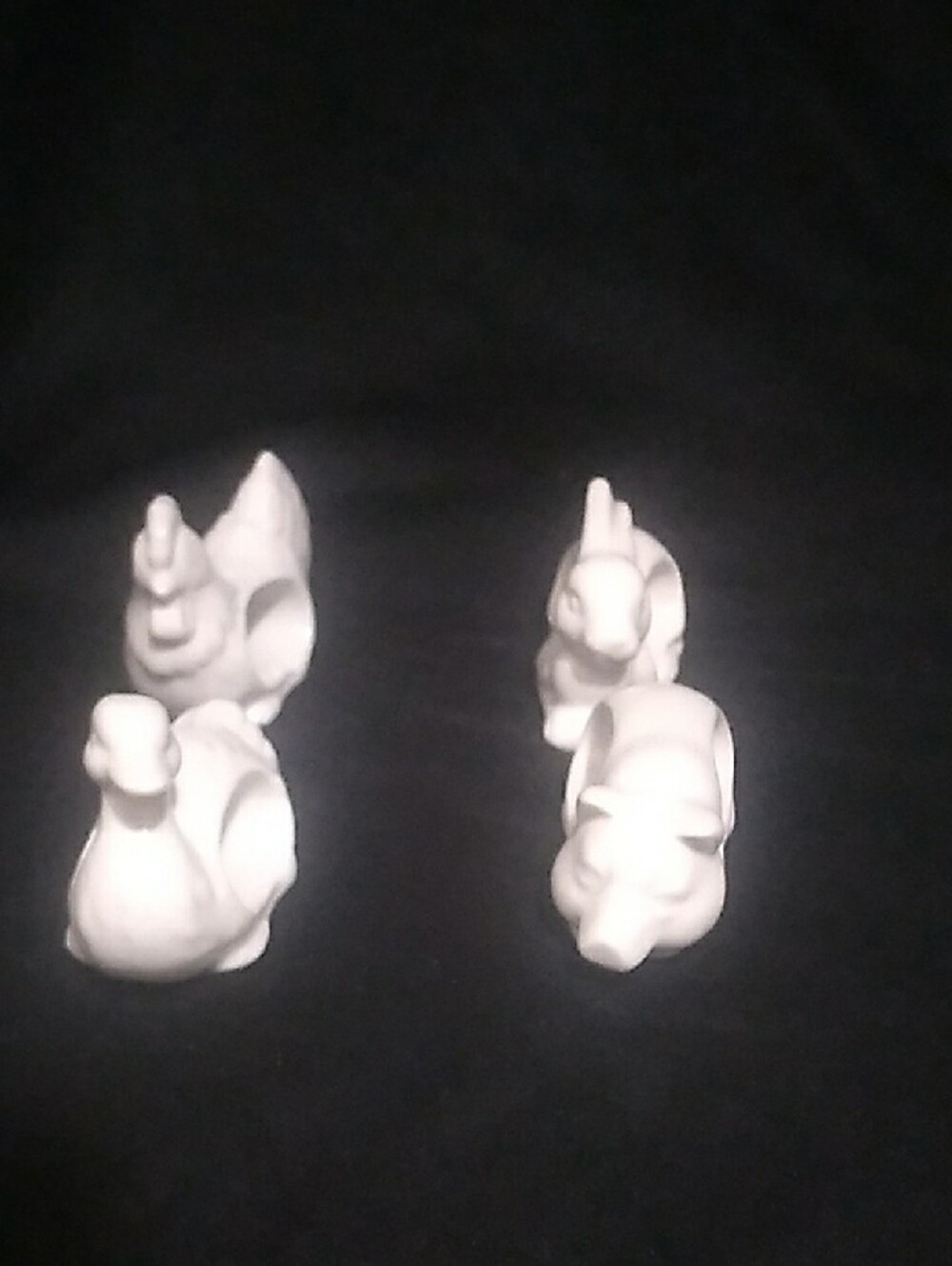 Vintage 1984 Farm Animal White Ceramic Napkin Rings - Set of 4 (S1) - Picture 3 of 7